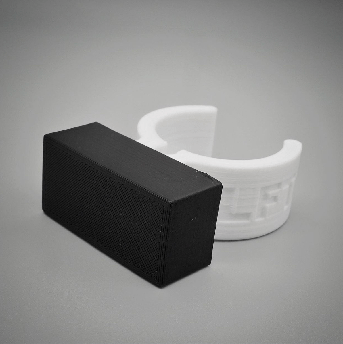 Global 3D Fixations LED Tubes Tube Magnet Clips DopPRO