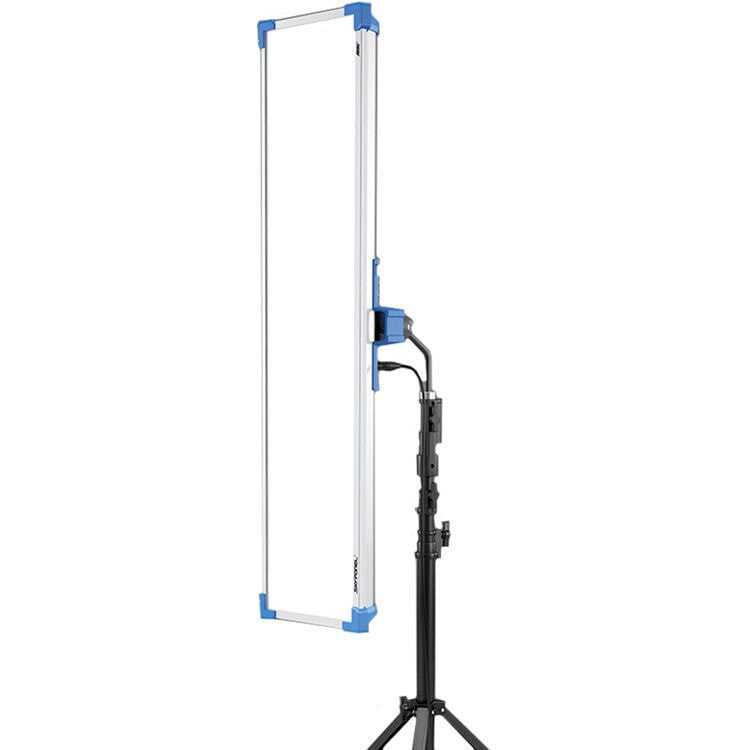 ARRI Panneau LED ARRI SkyPanel S120-C (Lyre - Bleu/Argenté - Schuko) DopPRO
