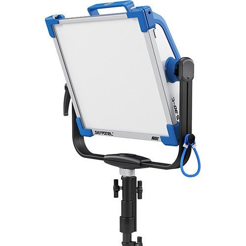 ARRI Panneau LED ARRI SkyPanel S30-C (Lyre - Bleu/Argenté - Schuko) DopPRO
